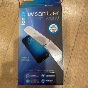 Ion I’ve sanitizer mini wand.  Safety off when turned down